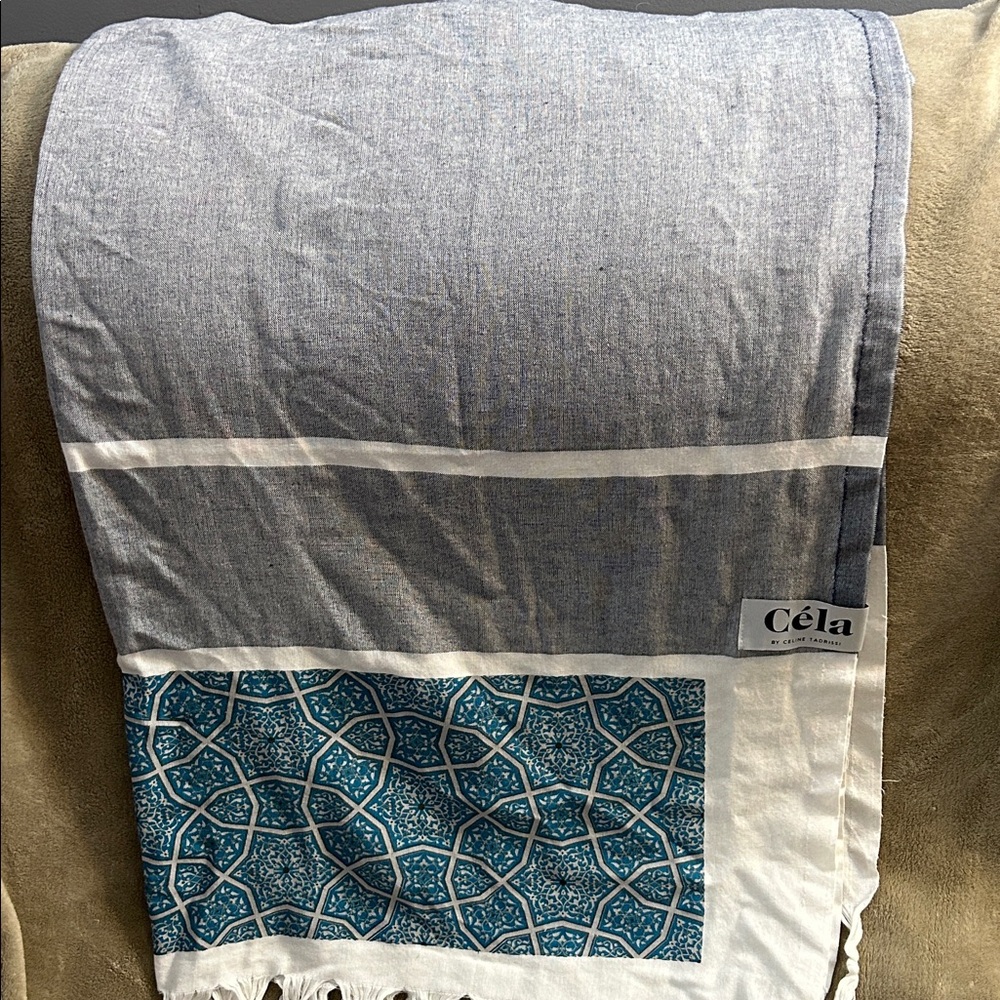 Céla Towel/Beach Cover-Up